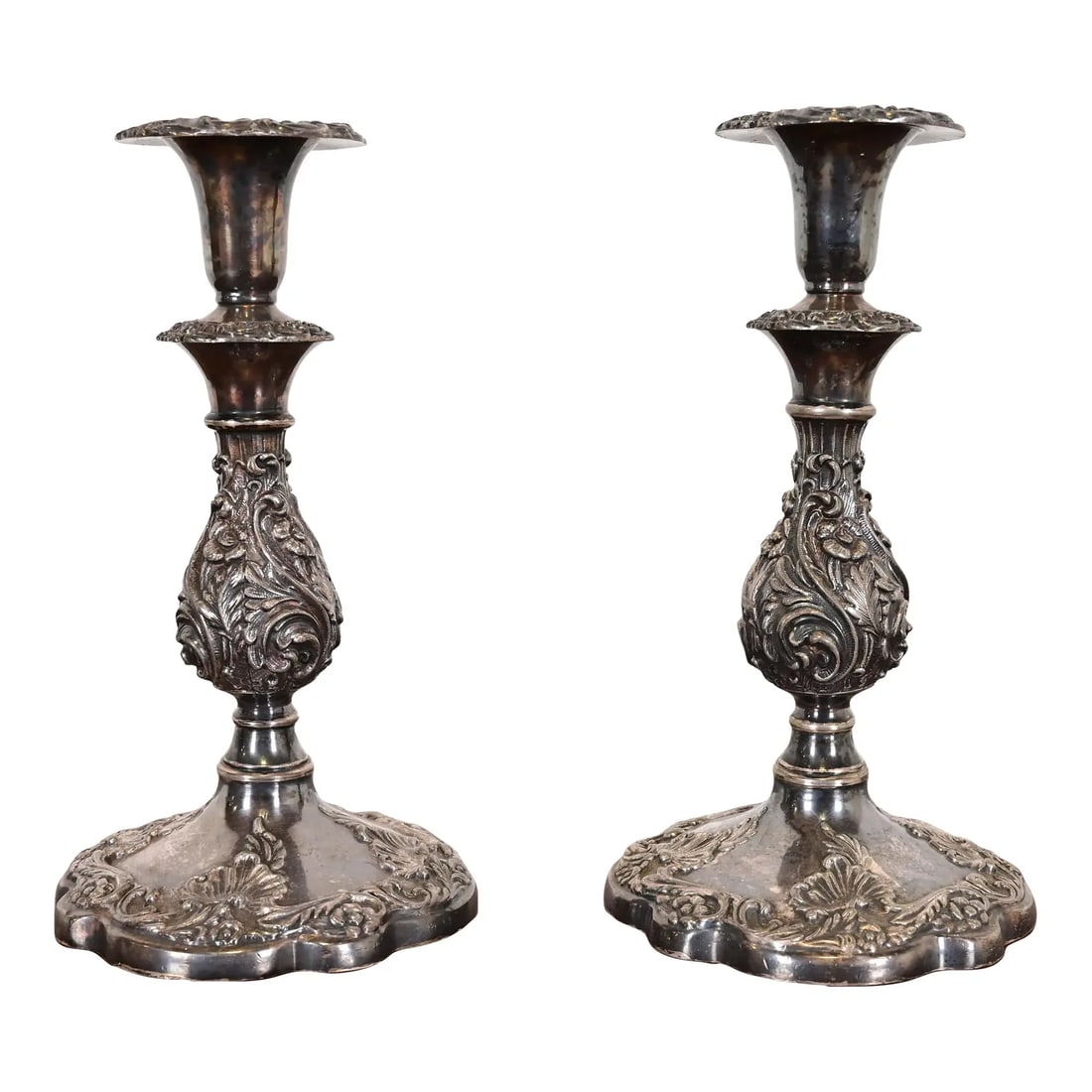 Sheffield Victorian Ornate Silverplate Candlesticks, Pair (1 of 13)