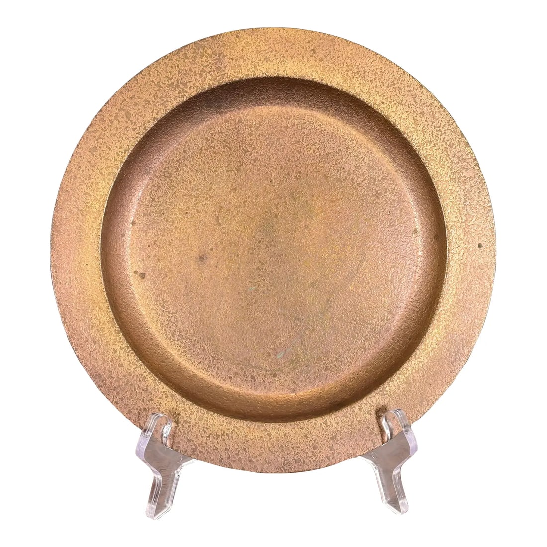 Tiffany Studios New York Bronze Doré Charger Plate or Tray: A gorgeous Arts & Crafts or Art Deco period gilt bronze charger plate or serving tray By Tiffany Studios (signed to the underside) New York, USA, Early 20th Century Measures: 9"W x 9"D x 0.5"H. Good o