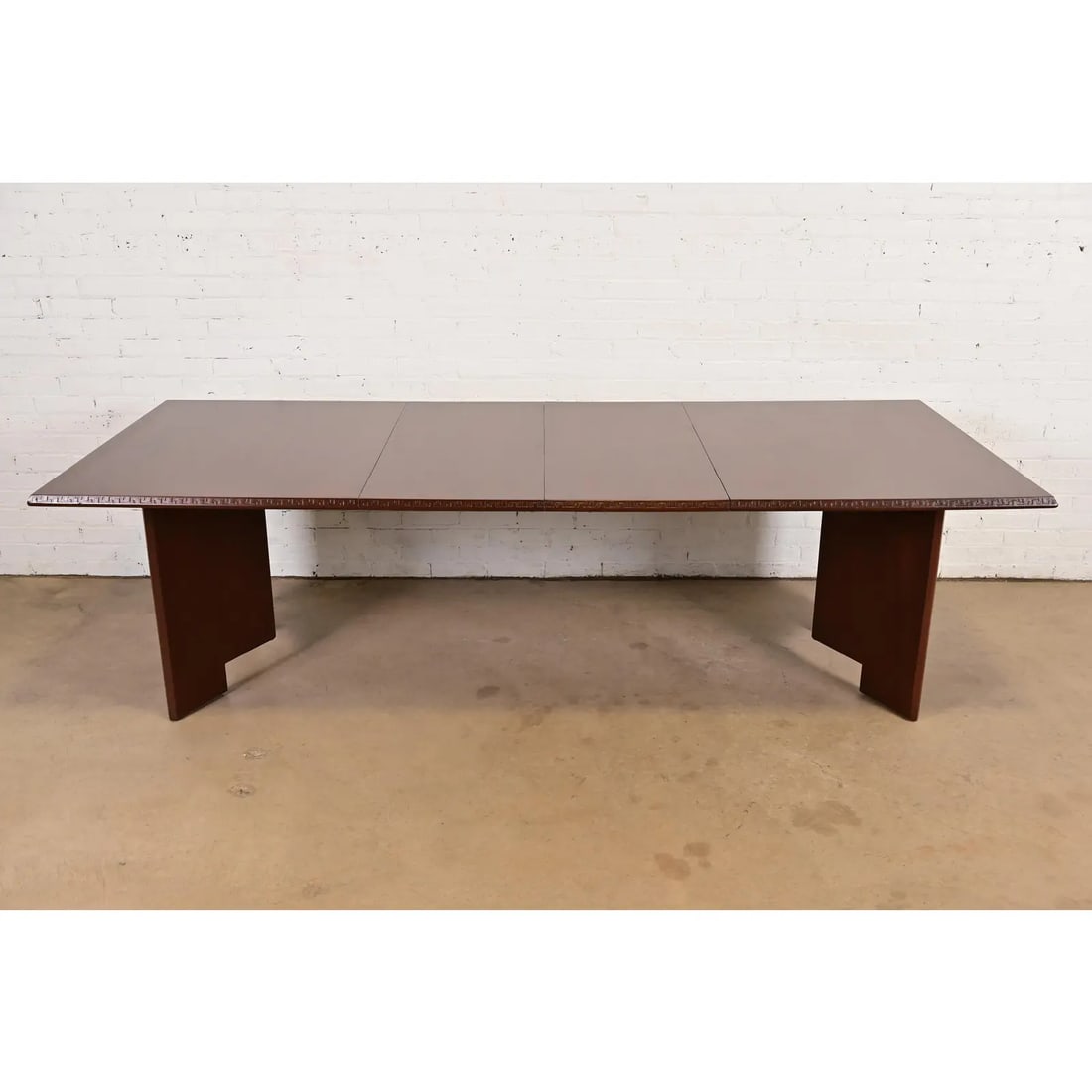 Frank Lloyd Wright for Heritage-Henredon Taliesin Mahogany Extension Dining Table, Newly Refinished - 2