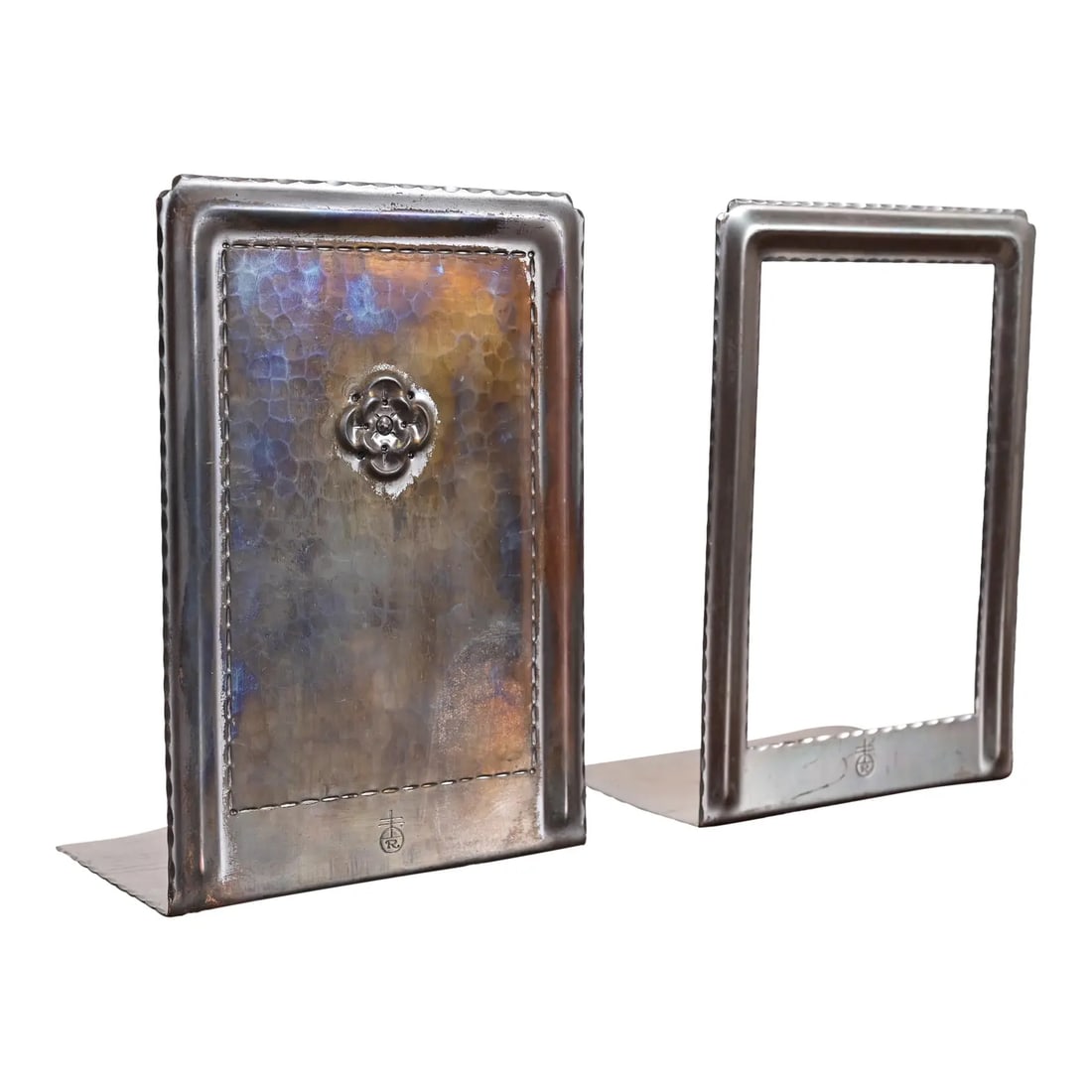 Roycroft Arts & Crafts Hammered Copper Bookends, Circa 1920s (1 of 14)