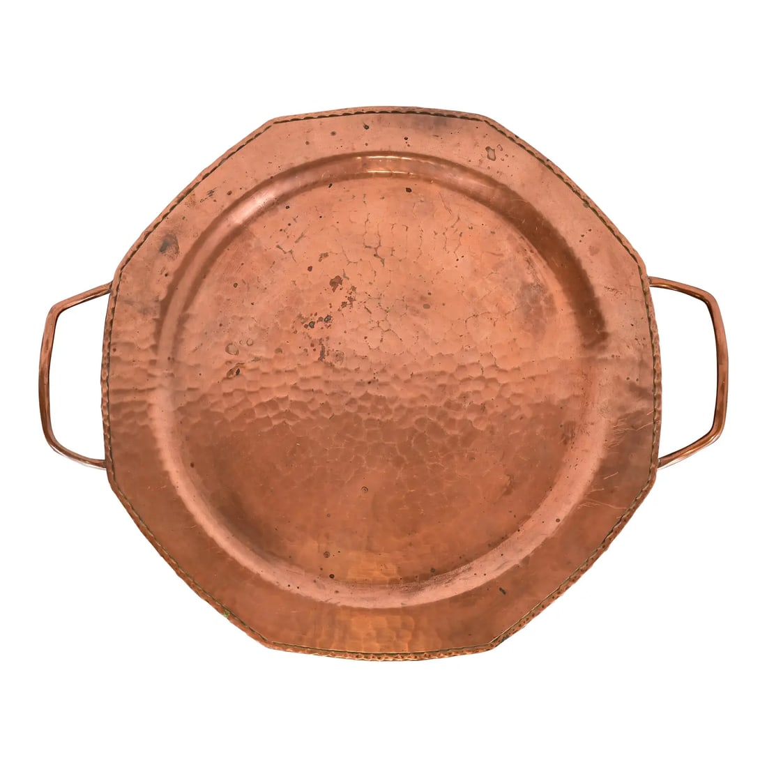 Roycroft Antique Arts & Crafts Hammered Copper Handled Tray, 1920s: A gorgeous antique Arts & Crafts period hand hammered copper tray with handles By Roycroft (signed with impressed orb and cross mark) USA, Circa 1920s Measures: 12"W x 10"D x 0.75"H. Good original vin
