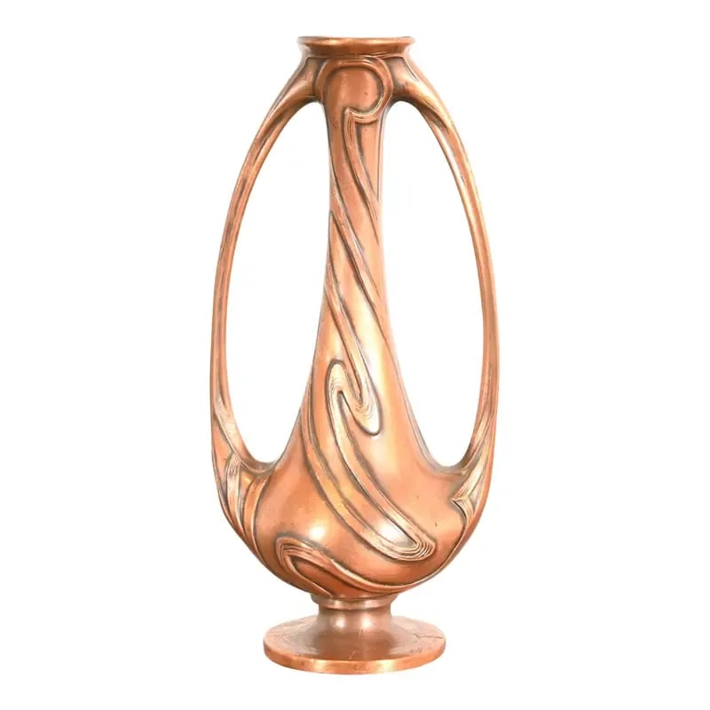 Antique Art Nouveau Double Handled Bronze Vase: A gorgeous Art Nouveau period double handled bronze vase USA, Early 20th Century Measures: 4.25"W x 2.75"D x 8.25"H. Good original vintage condition.