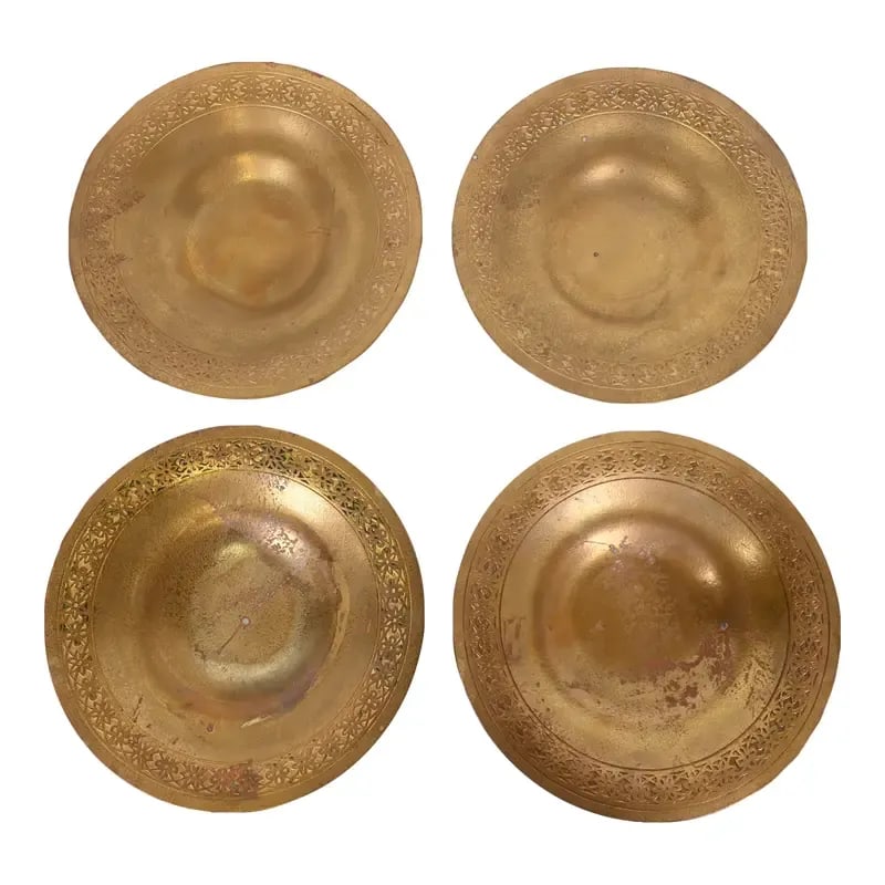 Tiffany Studios New York Bronze Bowls, Set of Four: A gorgeous set of four Arts & Crafts or Art Deco period bronze shallow bowls By Tiffany Studios (signed to the underside) New York, USA, Early 20th Century Each measures: 9"W x 9"D x 1.38"H. Good orig