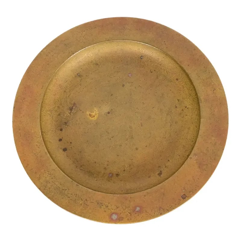 Tiffany Studios New York Bronze Doré Plate: A gorgeous Arts & Crafts or Art Deco period gilt bronze plate By Tiffany Studios (signed to the underside) New York, USA, Early 20th Century Measures: 8"W x 8"D x 0.63"H. Good original vintage conditi