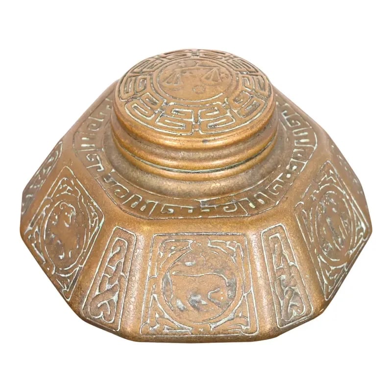 Tiffany Studios New York 'Zodiac' Bronze Doré Large Inkwell: A gorgeous antique bronze doré large inkwell featuring Zodiac designs By Tiffany Studios New York, USA, Early 20th Century Measures: 6.5"W x 6.5"D x 3.5"H. Very good original vintage condition, with 