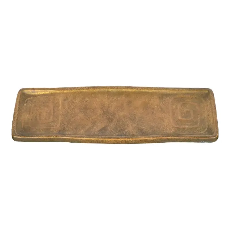 Tiffany Studios New York Art Deco 'Greek Key' Bronze Doré Pen Tray Desk Accessory: A gorgeous Art Deco bronze doré pen tray featuring a Greek key design By Tiffany Studios New York, USA, Early 20th Century Measures: 9.63"W x 3.25"D x 0.38"H Very good original vintage condition, wit