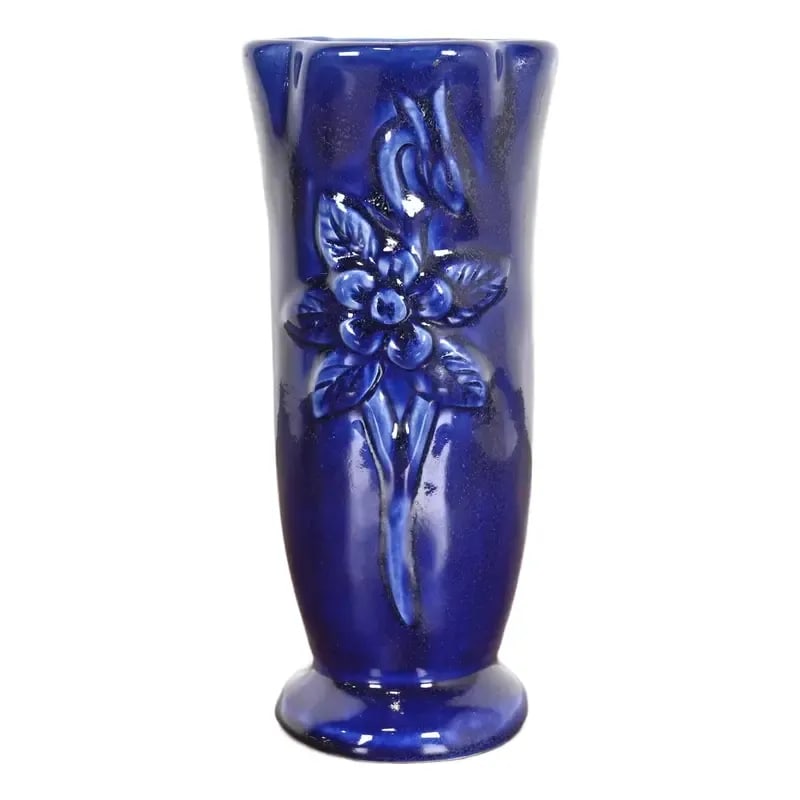 Van Briggle Arts & Crafts Ming Blue Glazed Ceramic Vase With Floral Motif: A gorgeous Arts & Crafts or Mid-Century Modern Ming blue glazed ceramic art pottery vase with floral motif By Van Briggle (signed to the underside) USA, Circa Mid-20th Century Measures: 4"W x 3.75"D x