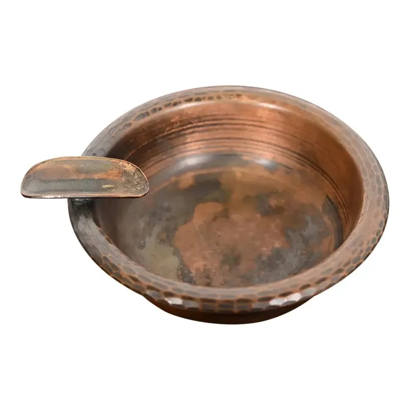 Roycroft Arts & Crafts Hammered Copper Ashtray (1 of 10)