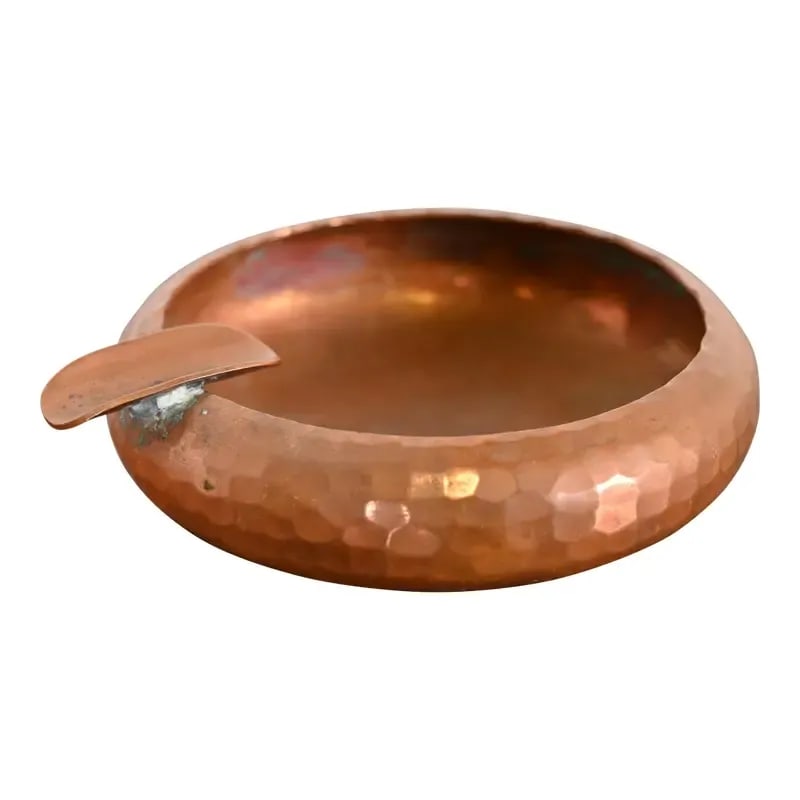 Roycroft Arts & Crafts Hammered Copper Ashtray or Catchall (1 of 12)