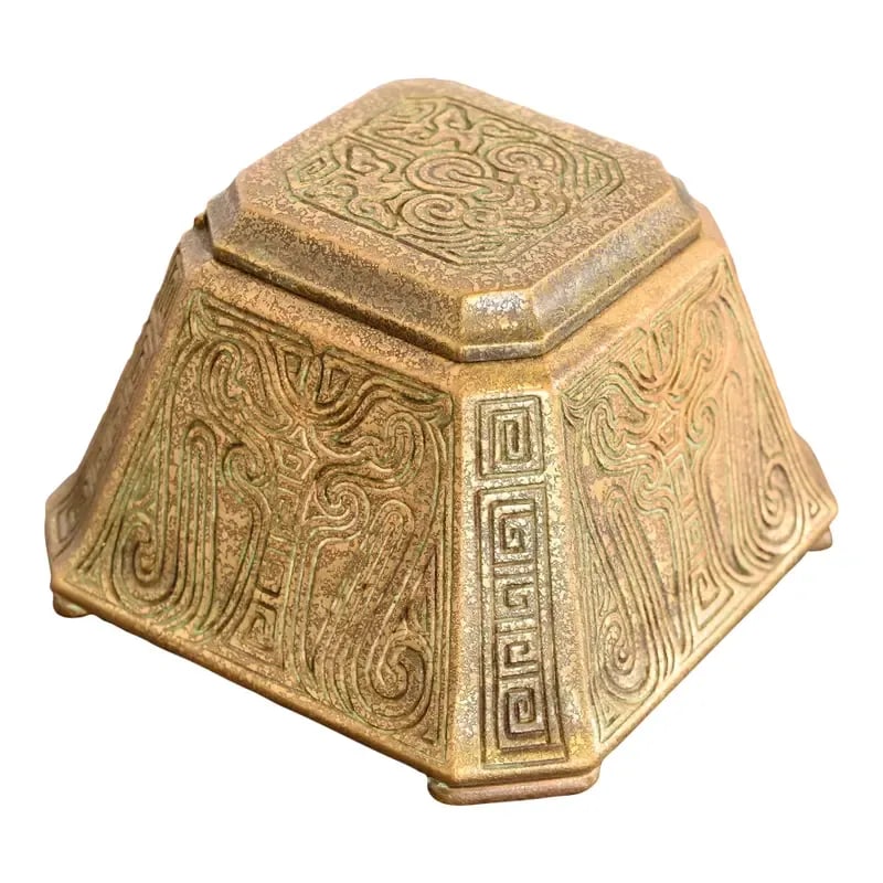 Tiffany Studios New York Chinese Pattern Large Bronze Inkwell, Circa 1910: A gorgeous Arts & Crafts period "Chinese" pattern gilt bronze inkwell By Tiffany Studios (signed to the underside) New York, USA, Early 20th Century Measures: 5"W x 5"D x 3.13"H. Good original vintage