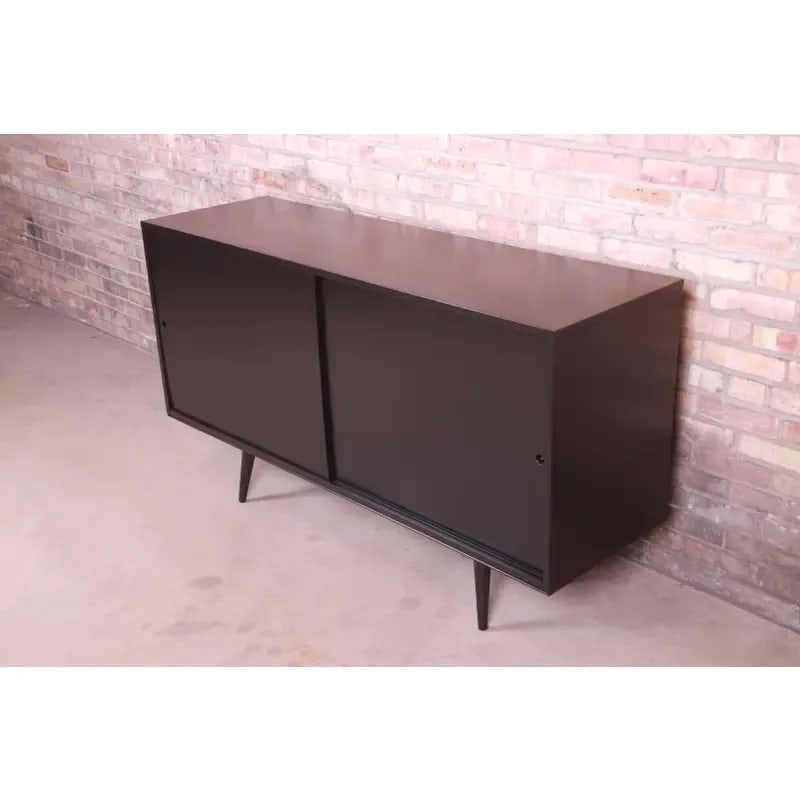 Paul McCobb Planner Group Mid-Century Modern Black Lacquered Sideboard Credenza, Newly Refinished - 2