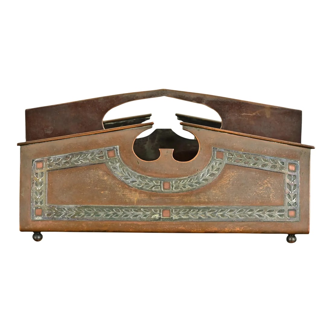 Heintz Arts & Crafts Sterling Silver on Bronze Letter Rack: A gorgeous antique Arts & Crafts or Art Deco period sterling silver on bronze desk letter holder rack By Heintz Art Metal Shop USA, Early 20th Century Measures: 8"W x 3"D x 4"H Good original vintage c