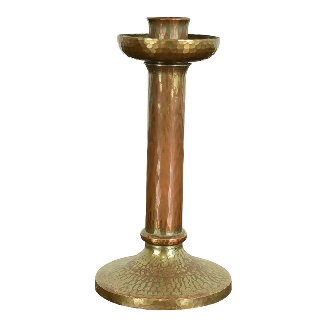 Roycroft Arts & Crafts Brass Finished Hammered Copper Candlestick: A gorgeous Arts & Crafts period brass finished hand hammered copper candlestick By Roycroft (signed with impressed orb and cross mark) USA, Early 20th Century Measures: 3.25"W x 3.25"D x 6.5"H. Good o