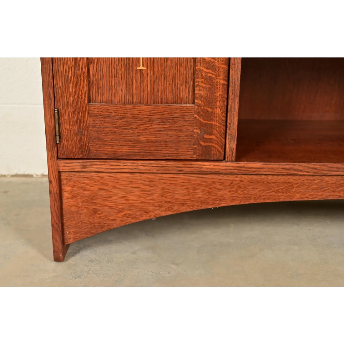 Stickley Harvey Ellis Collection Arts & Crafts Inlaid Oak and Leaded Glass Bookcase - 14