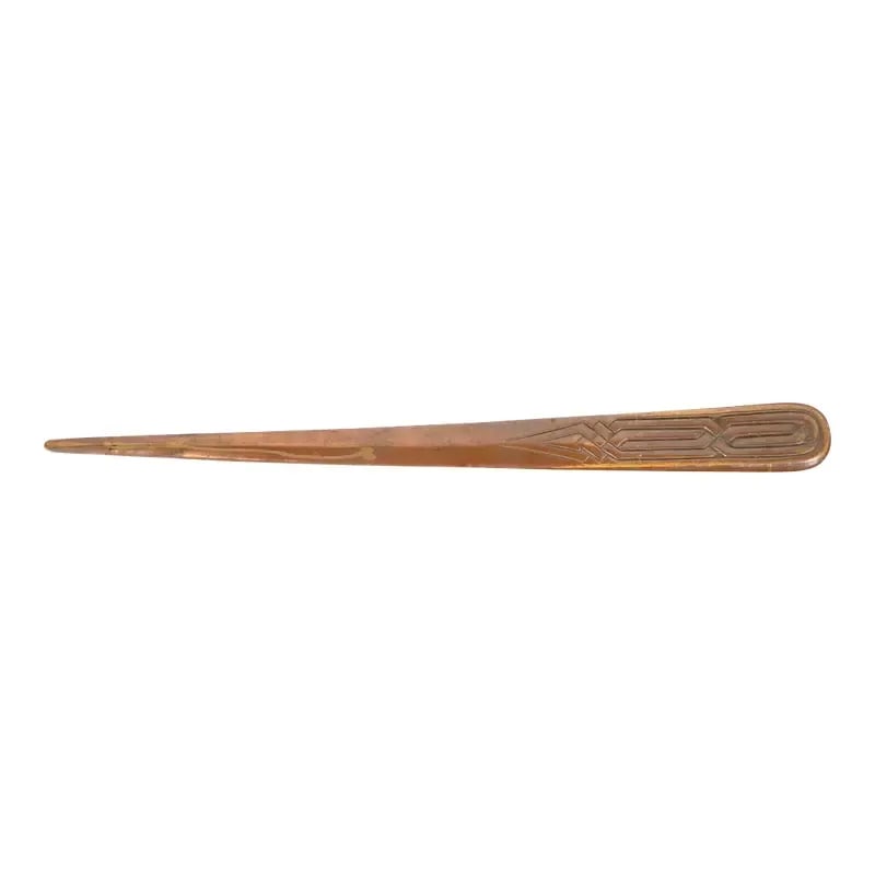 Tiffany Studios New York Zodiac Bronze Letter Opener: A gorgeous antique bronze "Zodiac" letter opener By Tiffany Studios (signed on the side) New York, USA, Early 20th Century Measures: 10.5"W x 1"D x 0.38"H. Good original vintage condition, with beauti