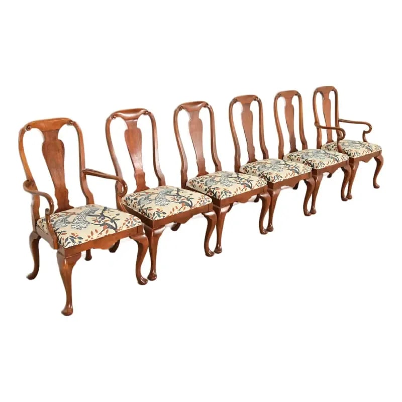 Baker Furniture Queen Anne Carved Walnut Dining Chairs, Set of Six (1 of 15)
