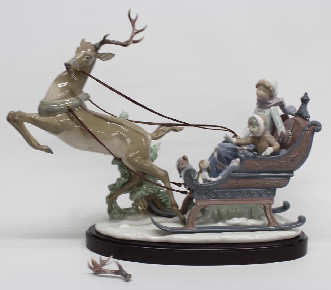 Lladro figurine "Winter Wonderland" 01429, has base, (1 of 1)