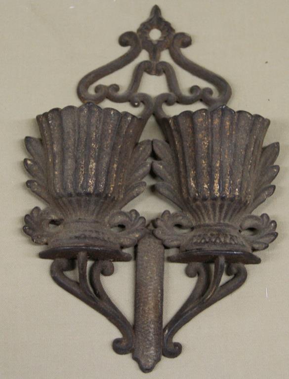 cast iron double match holder Pat. 1867 (1 of 3)
