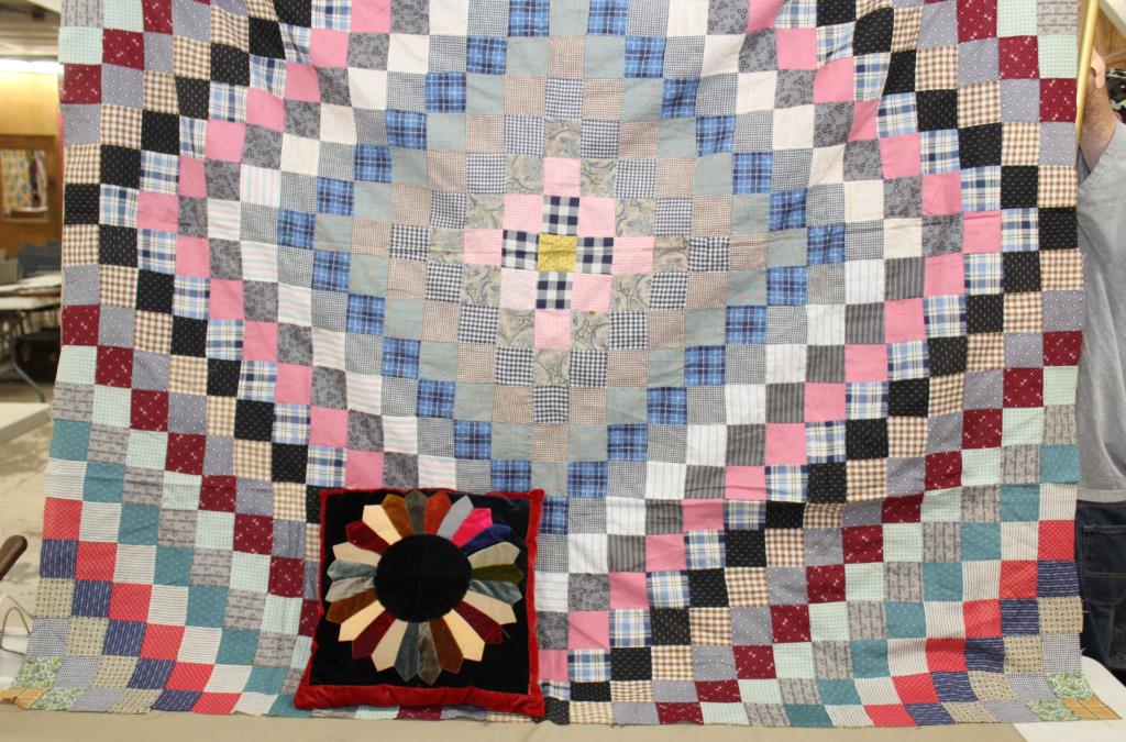 patchwork quilt top, Around the World 64" square, (1 of 2)
