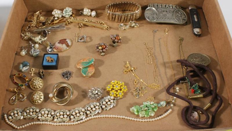 Jewelry - asstd earrings - cloisonne set: Jewelry - asstd earrings - some marked - cloisonne set "Spain"; leaf pin w/matching earrings "Amerique"; chains; sterling heart pendant w/birds & red stone; Mack bulldog pins; 14KS small cross; belt b