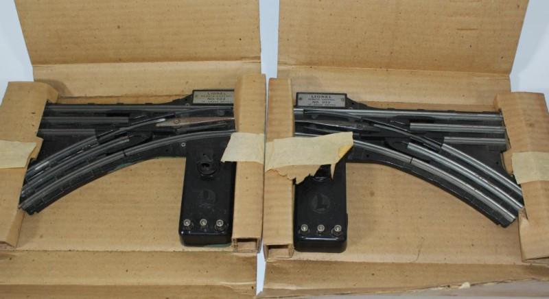 Pair of Lionel 022 Remote Control Switches in orig: Pair of Lionel 022 Remote Control Switches in orig packing. complete (bulbs not guaranteed)