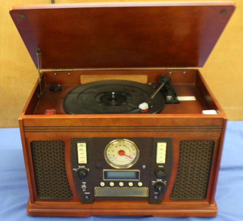 Wdn Music Centre w/Recordable CD player, Model: Wdn Music Centre w/Recordable CD player, Model ITVS-750 by innovative technology