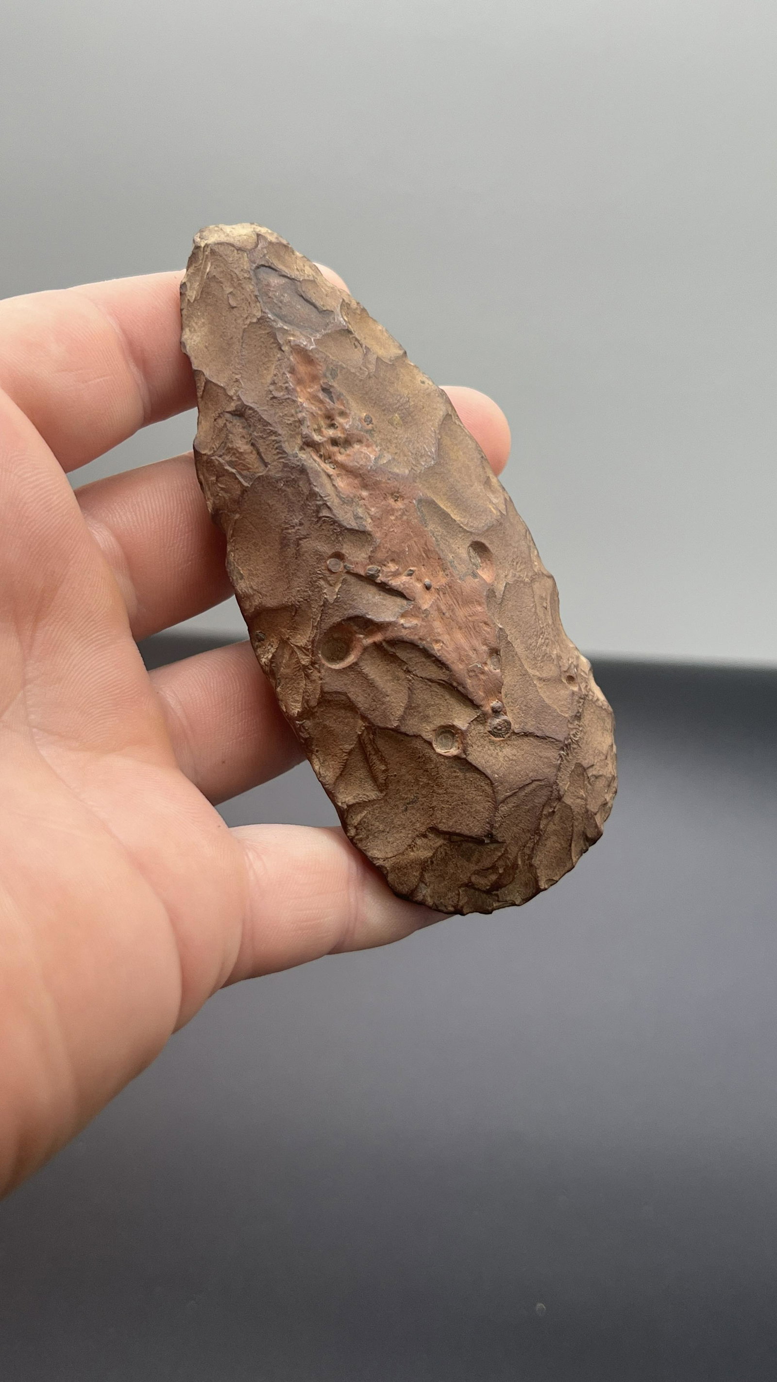 4 1/4" Rare Flaked Hematite Blade Illinois: 4 1/4" Rare Flaked Hematite Blade Illinois