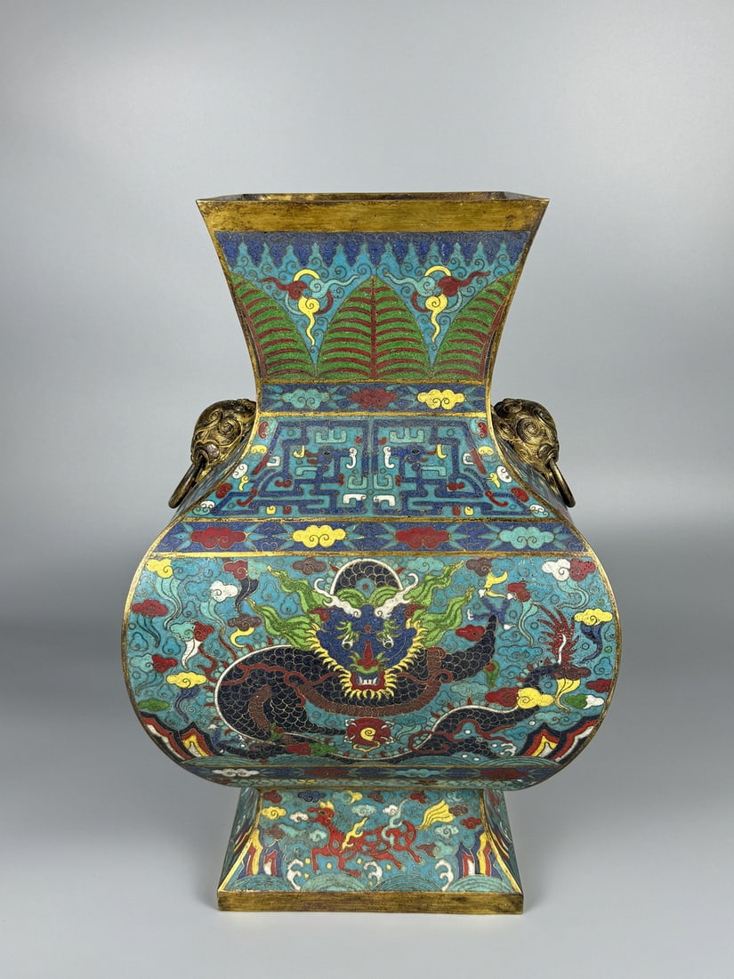 A Chinese copper Cloisonne enamel vase, Ming Dynastry Pr.: Size:(H41CM D16.5CM FootD18CM) Shipping:(Within Europe & USA & China shipping by DHL or local post estimation: 165Euro. If won more than FIVE LOTs, the total Shipping Freight is no more than 500Euro.