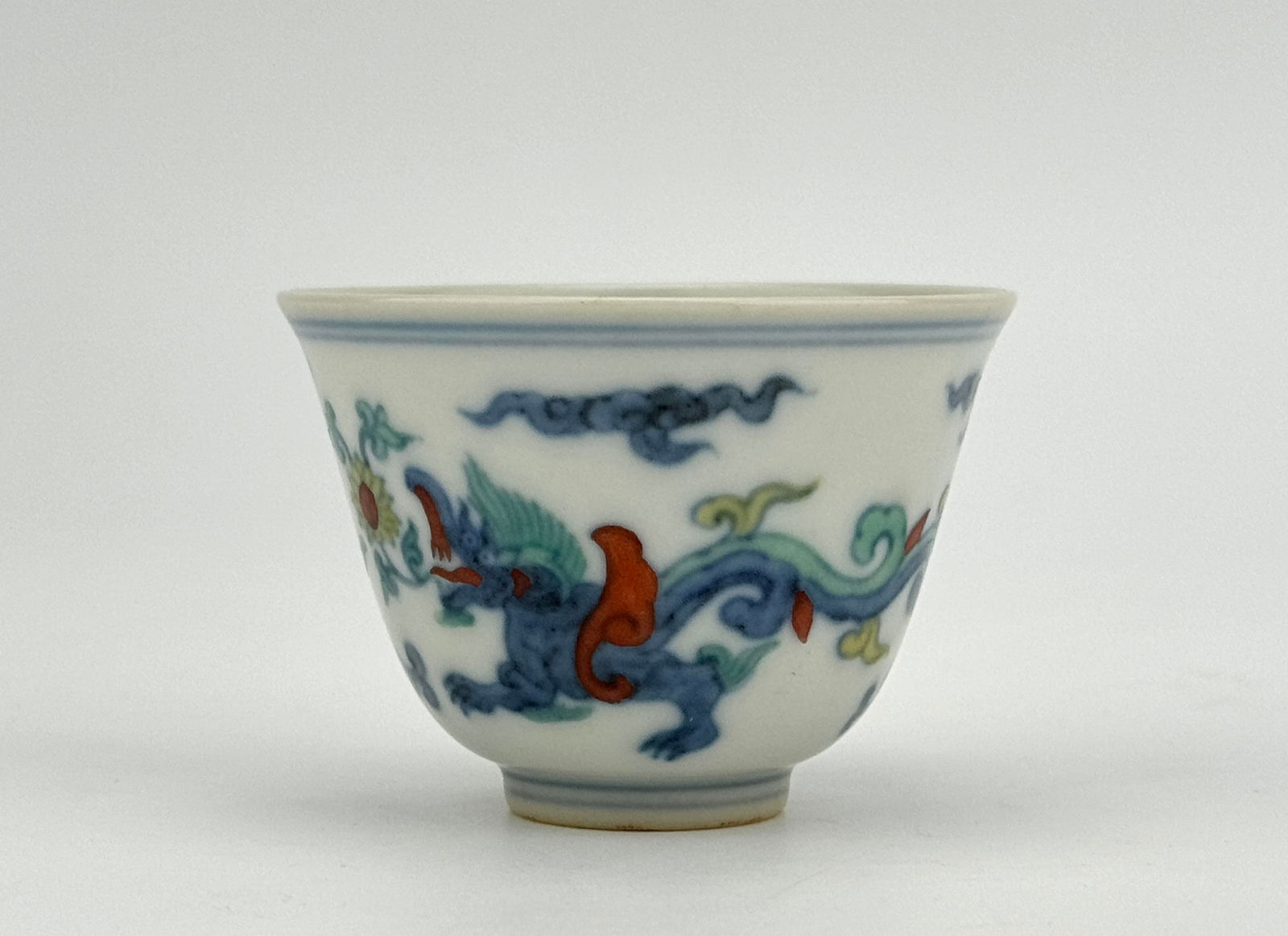 A DouCai cup, Ming Daynasty Pr. (1 of 4)