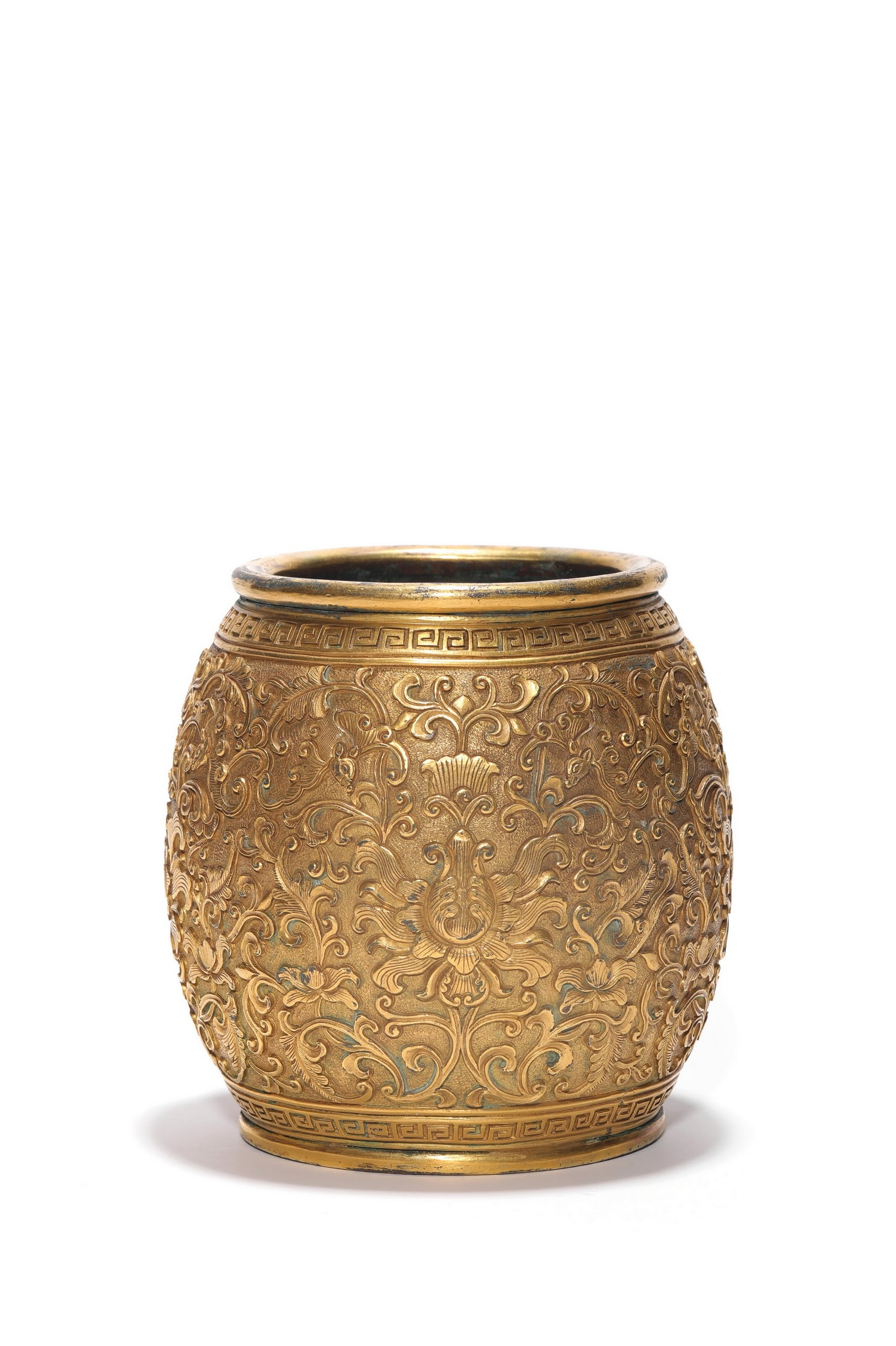 A Gilt Bronze Floral Scroll Jar, 17th?C19th C Pr.: Size:(Height12cm) Shipping:EU\HK\USA Ondoor shipping estimation:85EUR Condition:(Good Condition, No Repairment Checked by UV&Strong Light, Age Traces) Terms:(It is the Buyer's responsibility to inspec