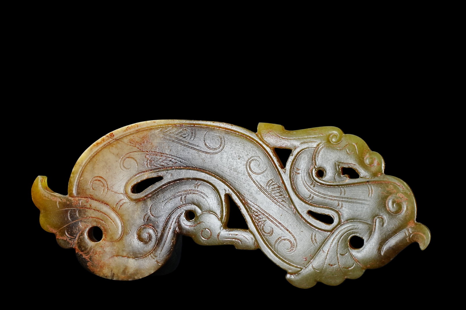 A Jade ornament, 2th- 12th Pr.: Size:(Length8.1cm, Width3.2cm, Depth0.53cm) Shipping:EU\HK\USA Ondoor shipping estimation:75EUR Condition:(Good Condition, No Repairment Checked by UV&Strong Light, Age Traces) Terms:(It is the Buyer'