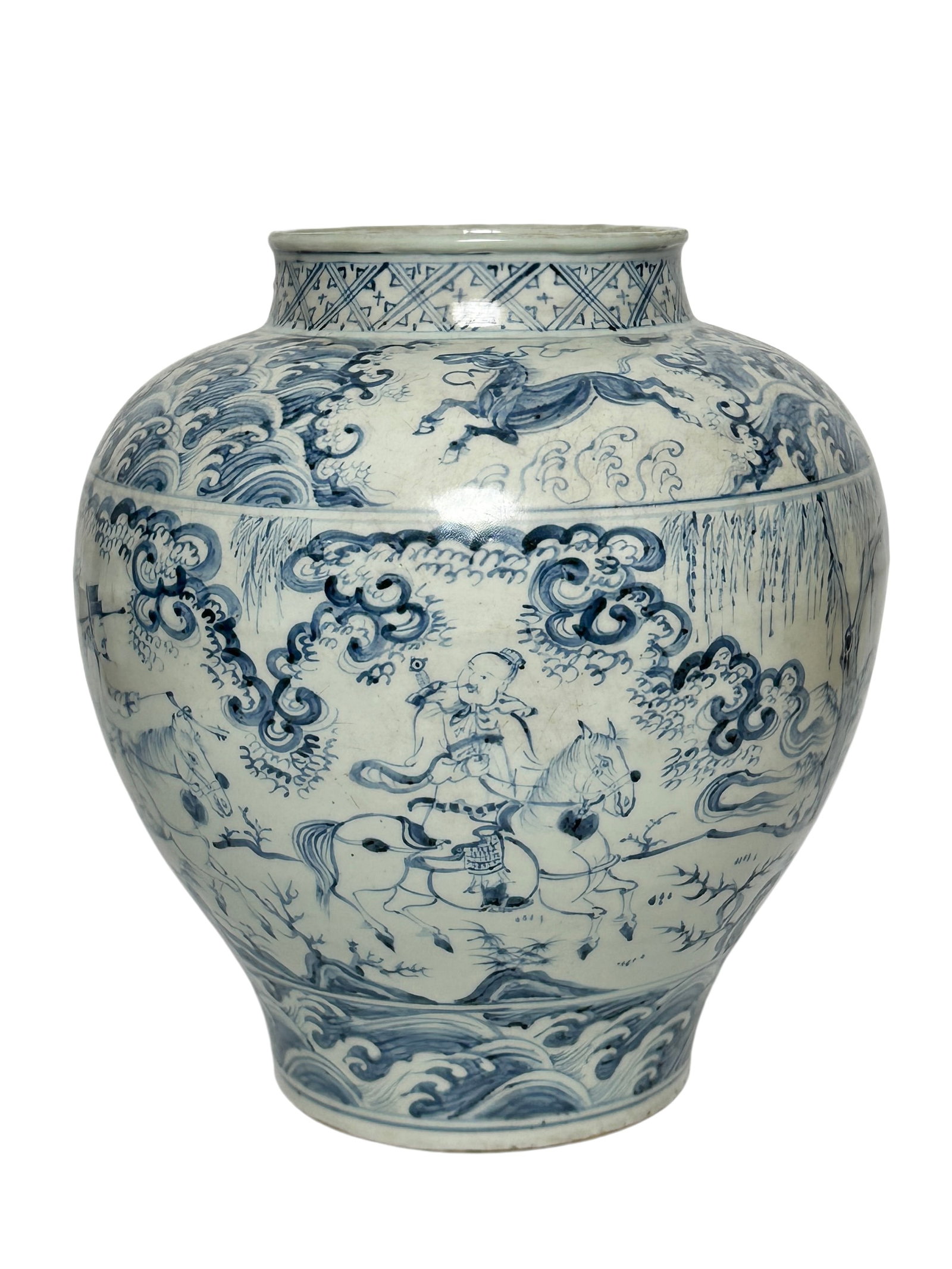 A Chinese Blue and white figure jar, Ming Dynasty Pr.: Size:(Height28.7cm, Mouth Diameter13.5cm) Shipping:EU\HK\USA Ondoor shipping estimation:115EUR Condition:(Good Condition, No Hairlines, No Cracks, No Repairment Checked by UV&Strong Light, Age Traces)