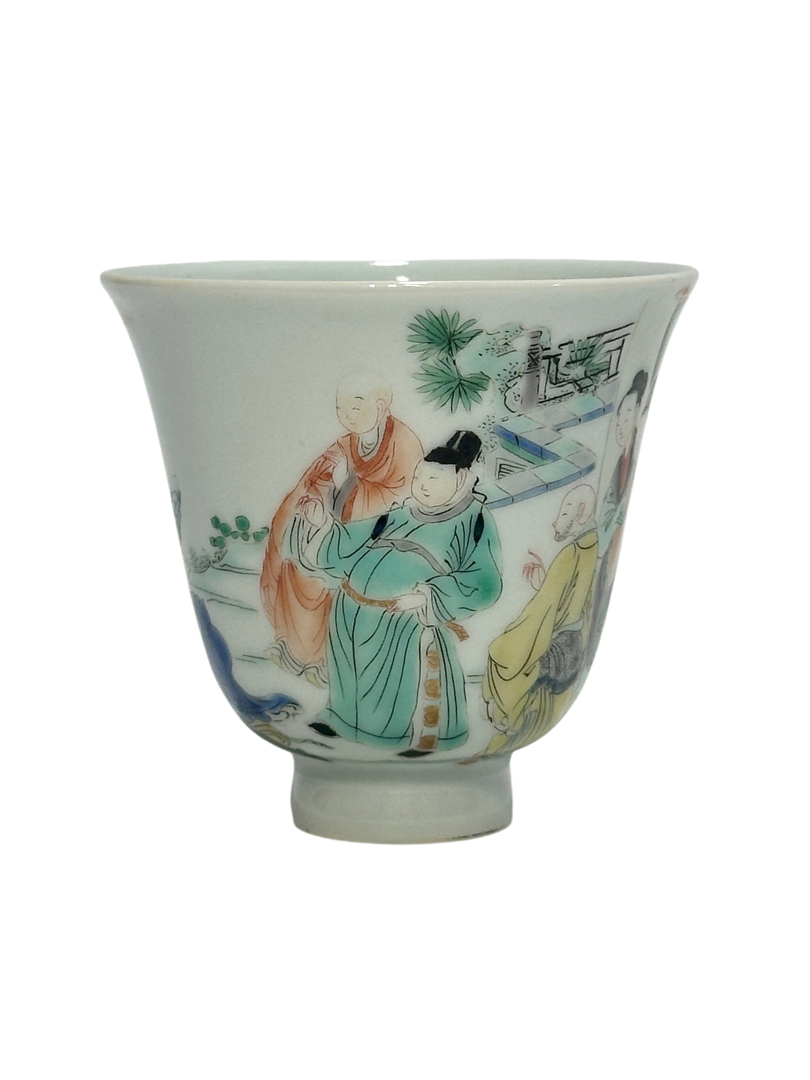 A Chinese Famille Verte cup, Kang Xi Pr.: Size:(Height7.8cm, Mouth Diameter8cm) Shipping:EU\HK\USA Ondoor shipping estimation:85EUR Condition:(Good Condition, No Hairlines, No Cracks, No Repairment Checked by UV&Strong Light, Age Traces) Term