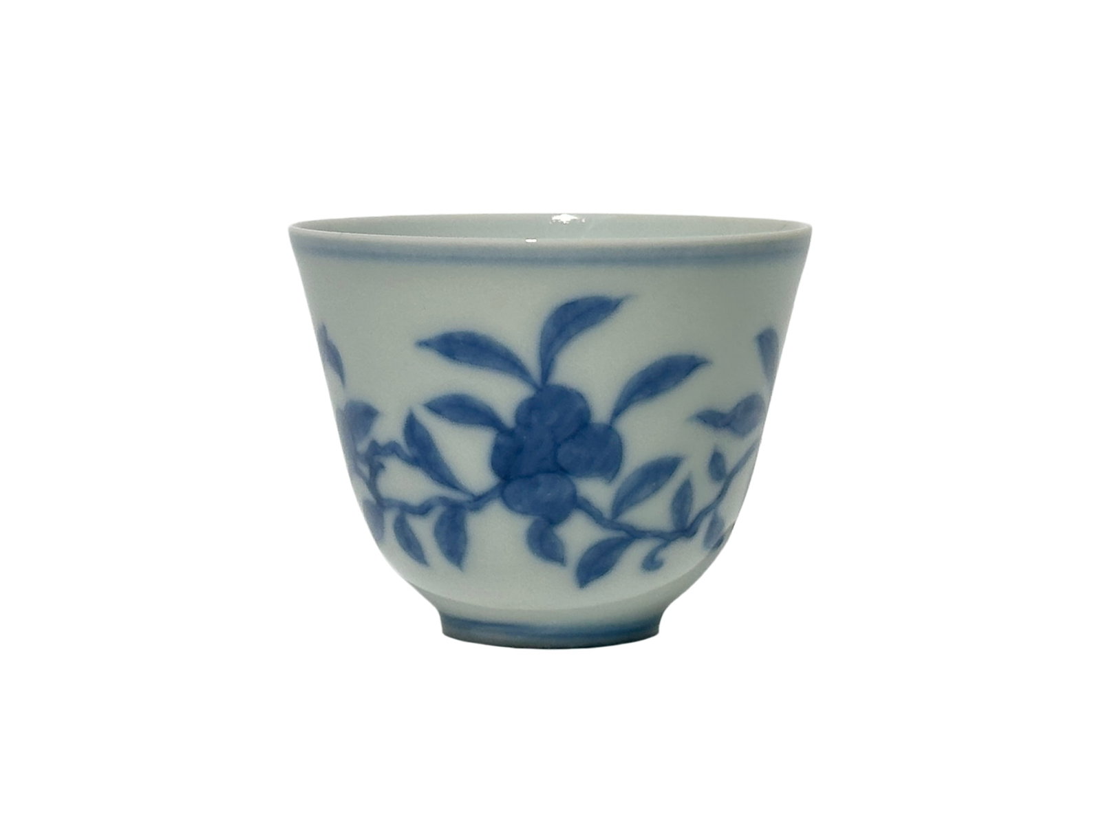 A Chinese Blue-and-white floral cup, Ming Dynasty Pr. (1 of 7)