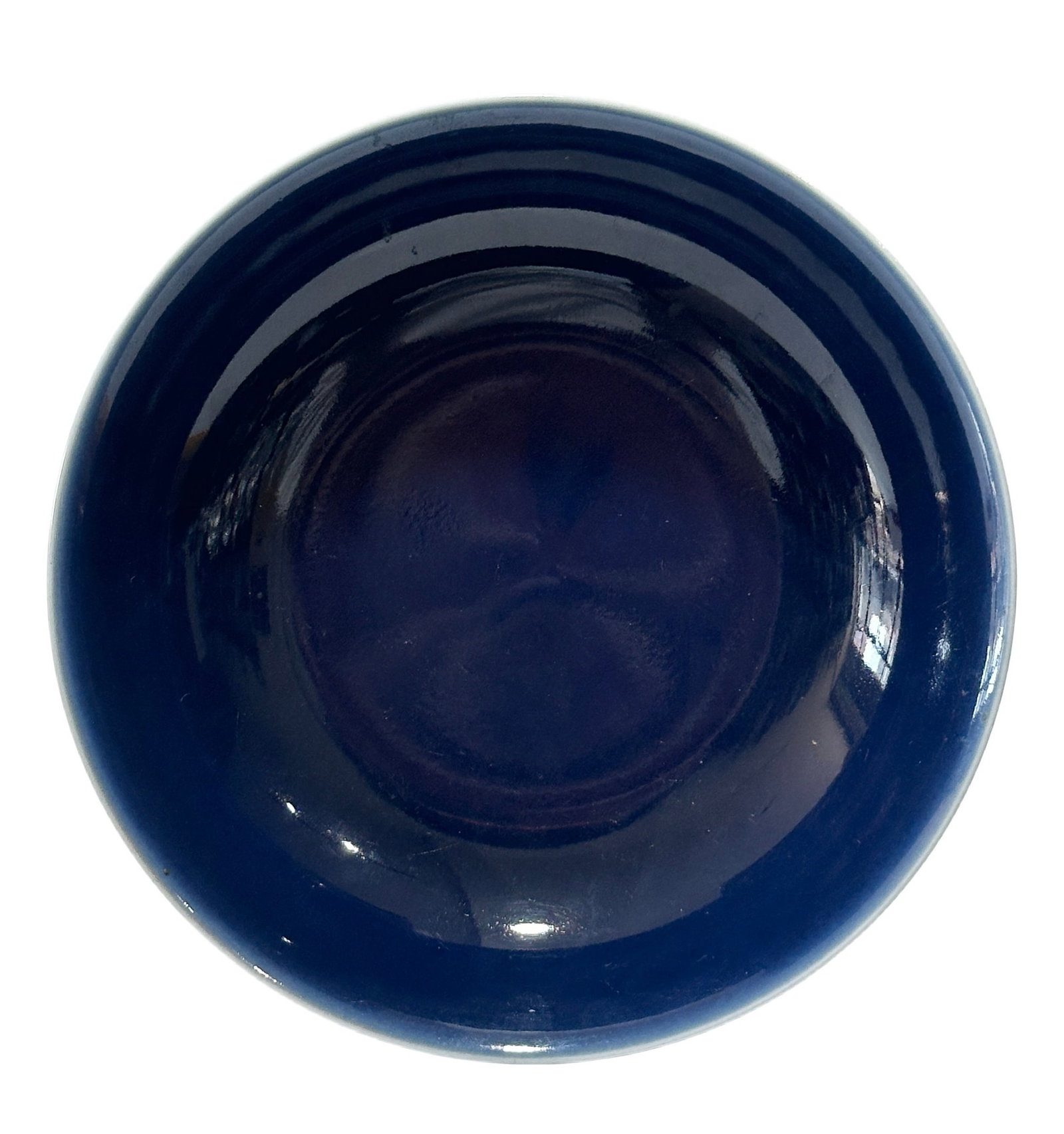 A Chinese Blue dish, Kang Xi Pr.: Size:(Height5cm, Mouth Diameter19.5cm) Shipping:EU\HK\USA Ondoor shipping estimation:115EUR Condition:(Good Condition, No Hairlines, No Cracks, No Repairment Checked by UV&Strong Light, Age Traces) Te