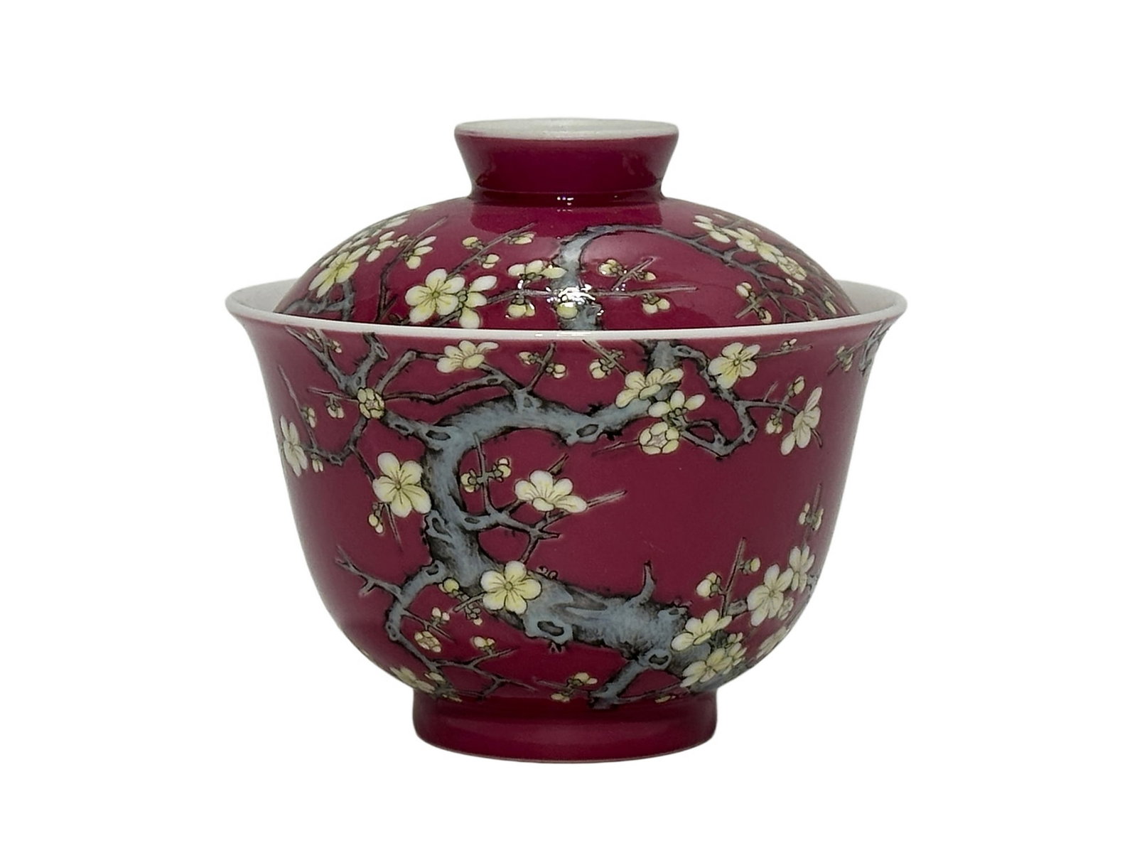 A rouge-red ground bowl decorated with plum blossom pattern, and with cover, Qing Dynasty Pr. (1 of 8)