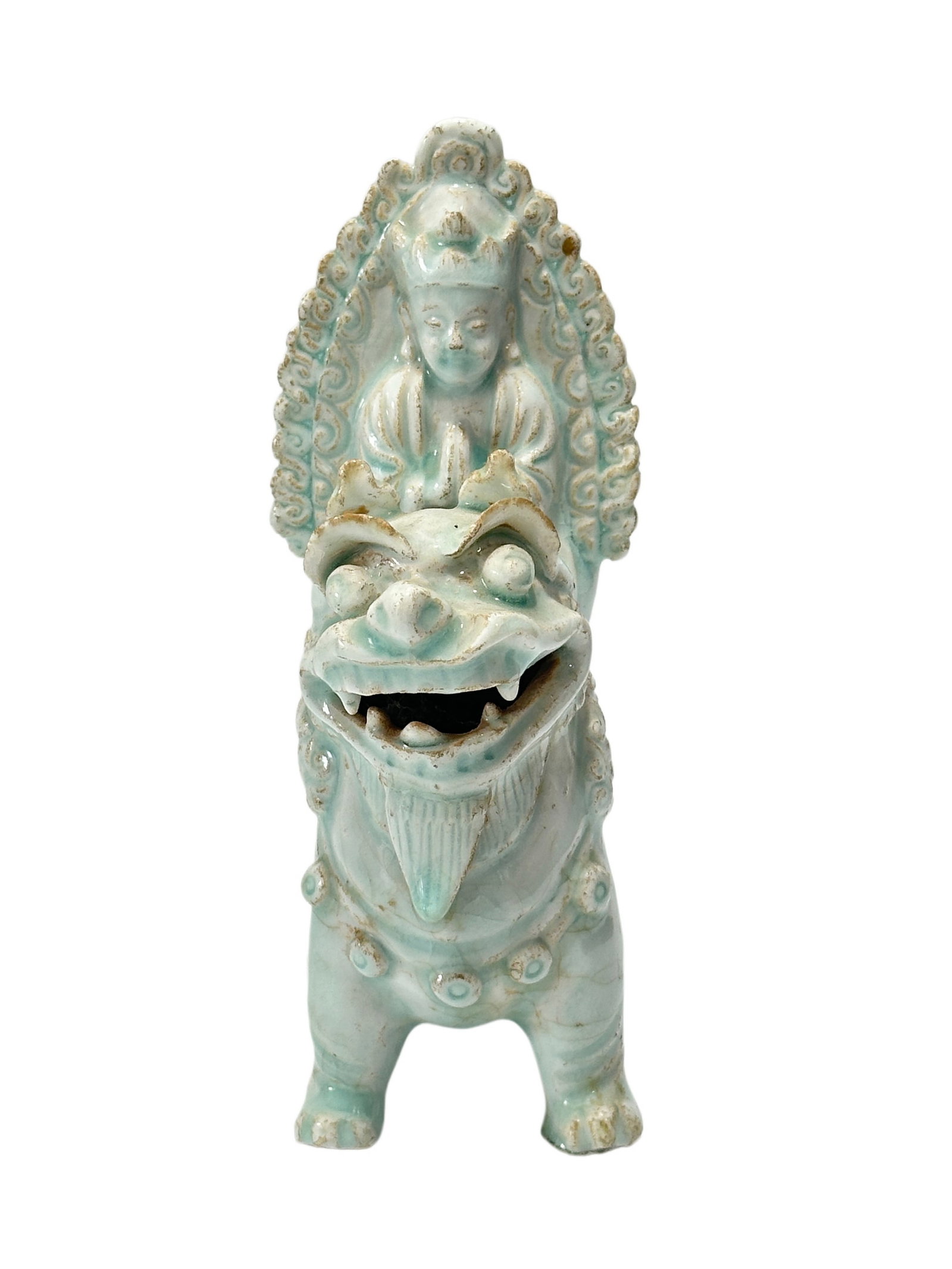 A Chinese porcelain lion, Ming Dynasty Pr. or earlier.: Size:(Height20cm, Length14.5cm) Shipping:EU\HK\USA Ondoor shipping estimation:115EUR Condition:(Good Condition except the tailor is broken, No Hairlines, No Cracks, No other Repairment Checked by UV&S