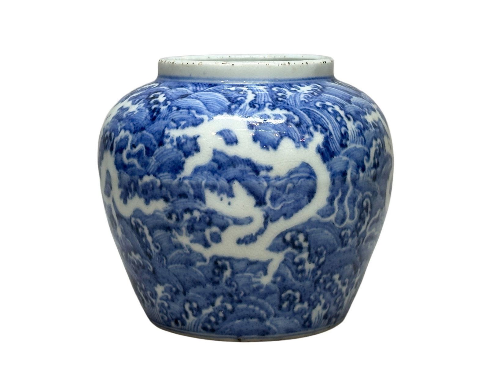 A Blue and white jar with the decoration of sea water patterns, Ming Dynasty Pr.: Size:(Height10.8cm, Mouth Diameter7.2cm) Shipping:EU\HK\USA Ondoor shipping estimation:105EUR Condition:(Good Condition, No Hairlines, No Cracks, No Repairment Checked by UV&Strong Light, Age Traces) 