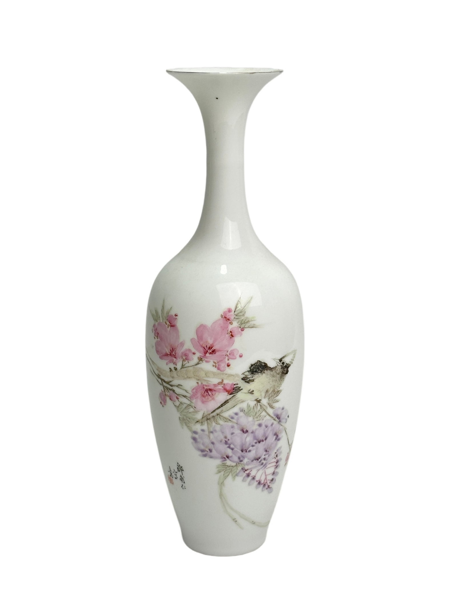 A Chinese Famille Rose vase, 1960's Pr.: Size:(Height21cm, Mouth Diameter4.8cm) Shipping:EU\HK\USA Ondoor shipping estimation:105EUR Condition:(Good Condition, No Hairlines, No Cracks, No Repairment Checked by UV&Strong Light, Age Traces) Te