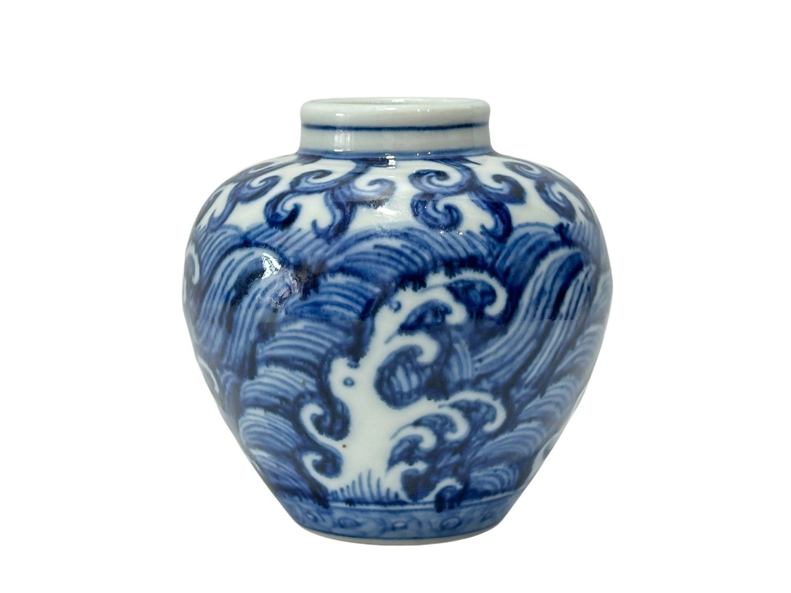 Blue-and-white jar with seawater pattern, Ming Dynasty Pr.: Size:(Height10cm, Mouth Diameter4.2cm) Shipping:EU\HK\USA Ondoor shipping estimation:115EUR Condition:(Good Condition, No Hairlines, No Cracks, No Repairment Checked by UV&Strong Light, Age Traces) Te