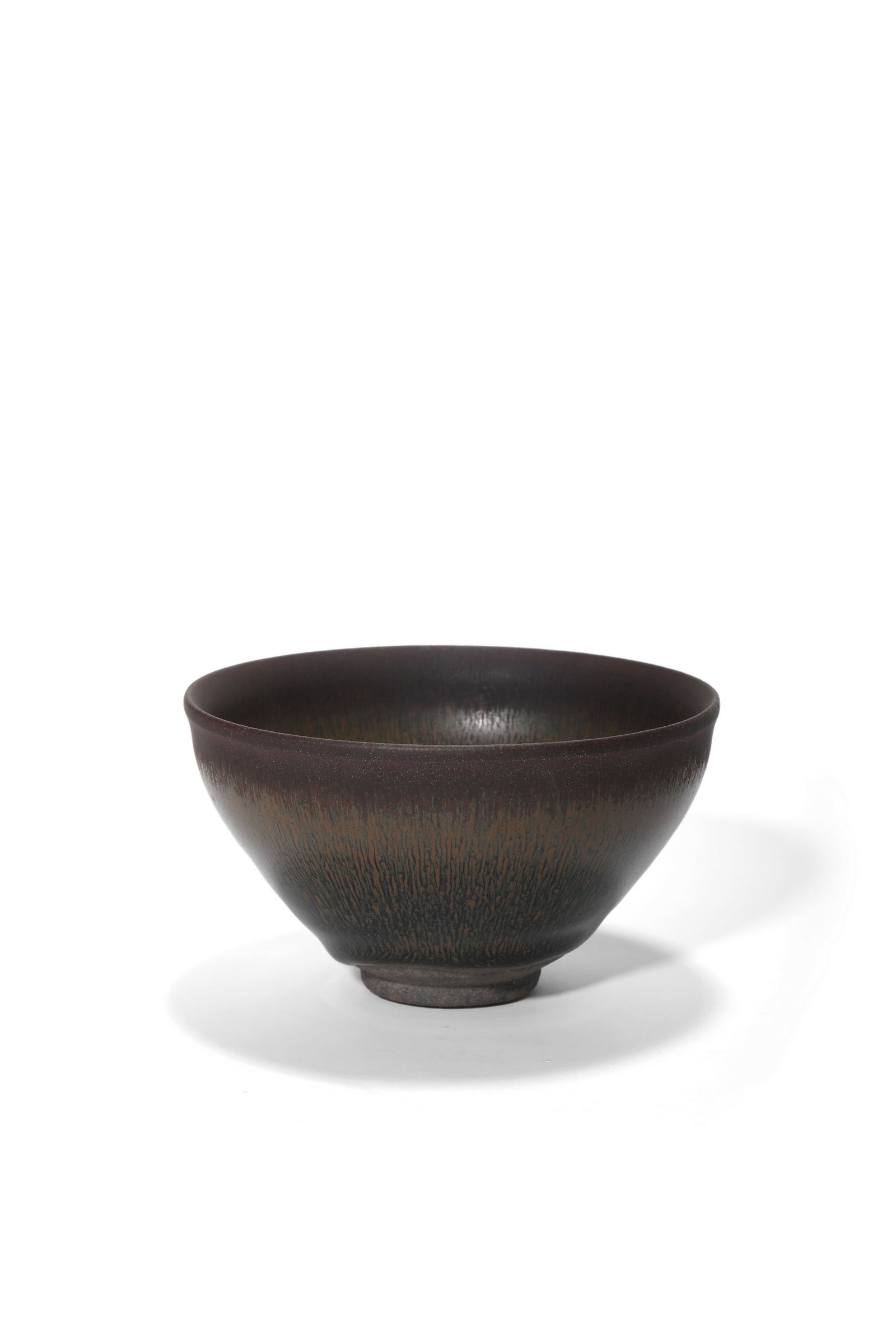 A Jian Kiln Hare??s Fur Tea Bowl, 12th?C13th C Pr.: Size:(Mouth Diameter 13cm) Shipping:EU\HK\USA Ondoor shipping estimation:85EUR Condition:(Good Condition, No Hairlines, No Cracks, No Repairment Checked by UV&Strong Light, Age Traces) Terms:(It is th