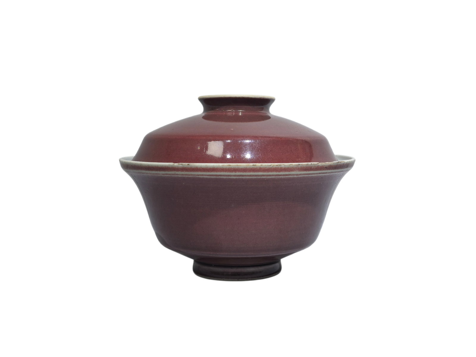 A large lided bowl with mark, Qian Long Pr.: Size:(Height12cm, Mouth Diameter15cm) Shipping:EU\HK\USA Ondoor shipping estimation:115EUR Condition:(Good Condition except hairlines, No Cracks, No Repairment Checked by UV&Strong Light, Age Traces)