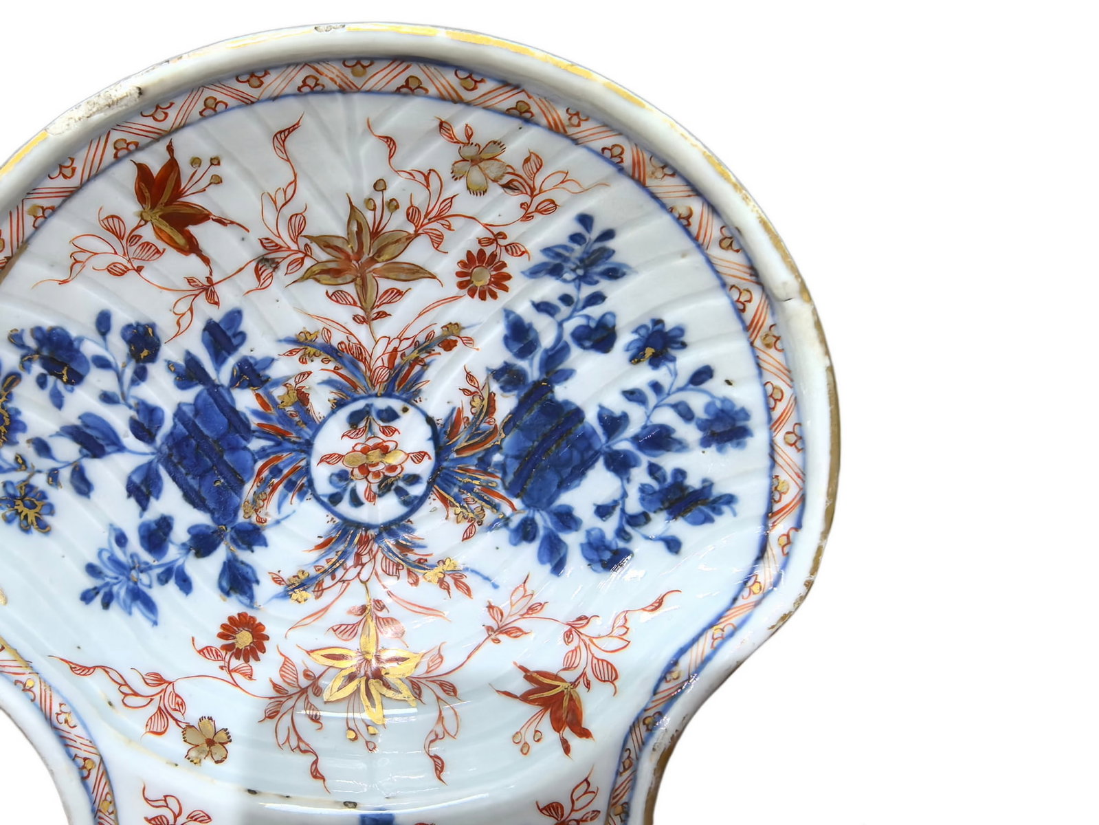 A shell shape vase, Kang Xi Pr. - 3