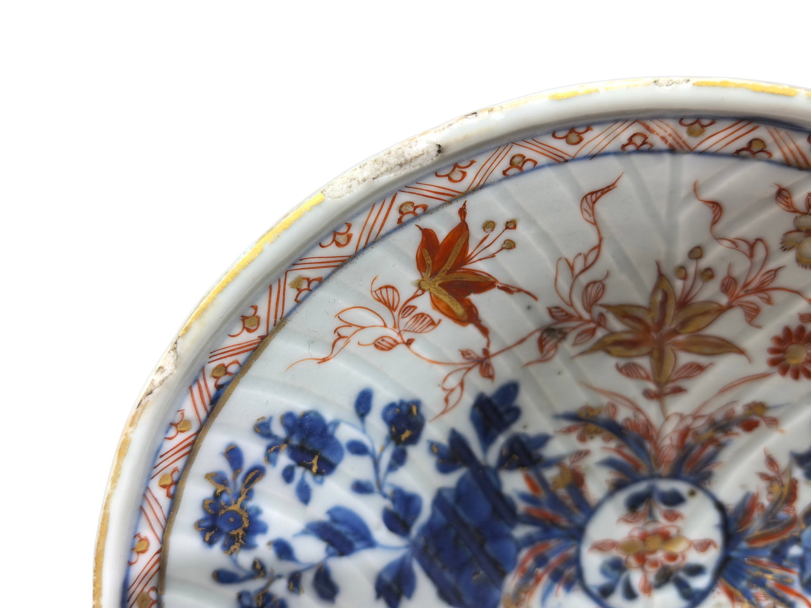 A shell shape vase, Kang Xi Pr. - 6