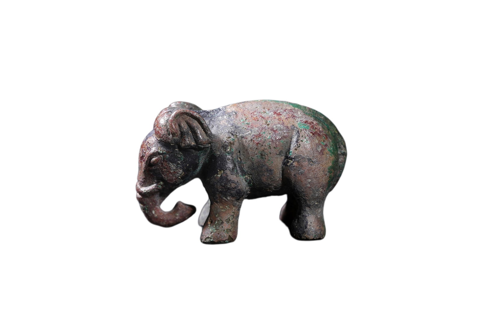 A Chinese Ancient bronze elephant figurine, 5th?3rd centuries BC Pr. (1 of 5)