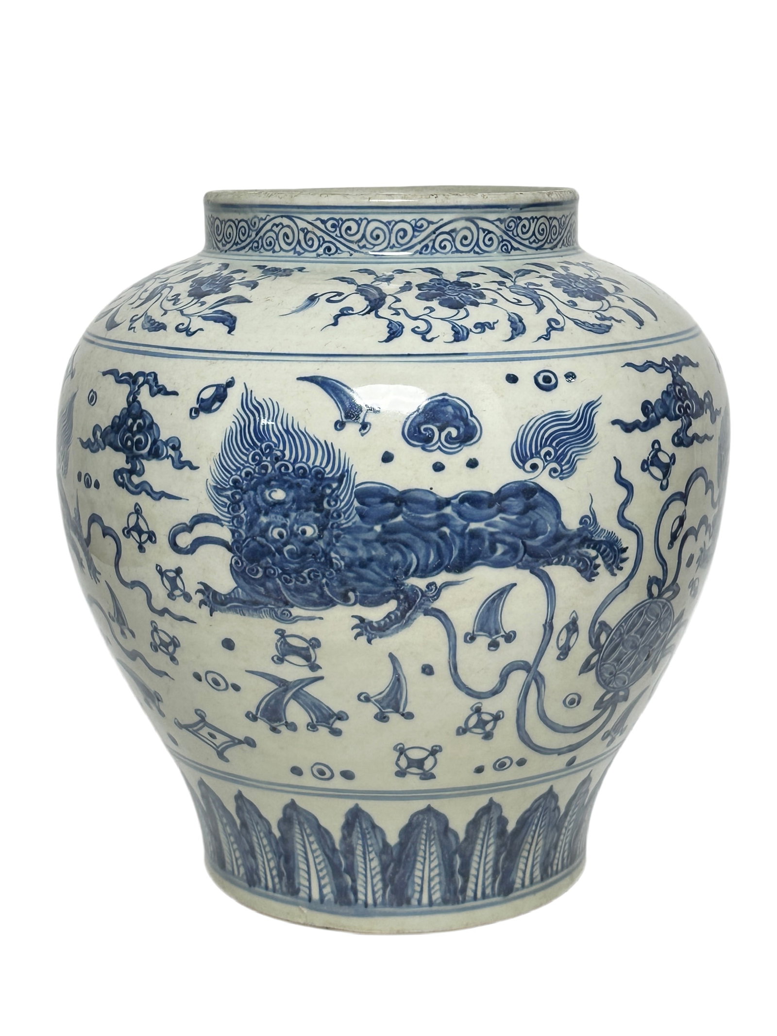 A Chinese Blue and white jar with lion dancing pattern, Ming Dynasty Pr.: Size:(Height33cm, Mouth Diameter17.5cm) Shipping:EU\HK\USA Ondoor shipping estimation:135EUR Condition:(Good Condition, No Hairlines, No Cracks, No Repairment Checked by UV&Strong Light, Age Traces) T