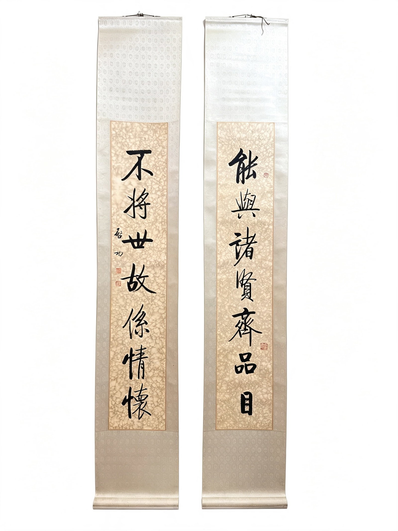 An old Chinese handpainting, Signed&Marked.: Size:(22x119cm) Shipping:EU\HK\USA Ondoor shipping estimation:95EUR Condition:(Good Condition, No Repairment Checked by UV&Strong Light, Age Traces) Terms:(It is the Buyer's responsibility to inspect 