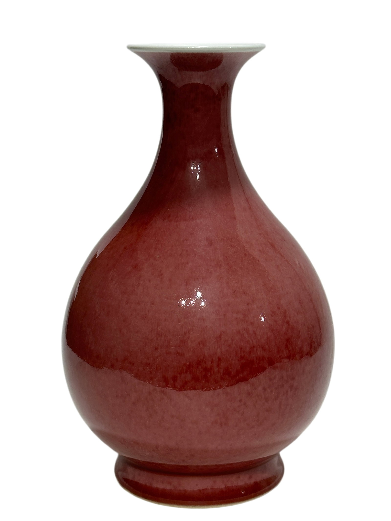 A Chinese Red-glazed vase with brooded mouth, Qian Long Pr. (1 of 8)