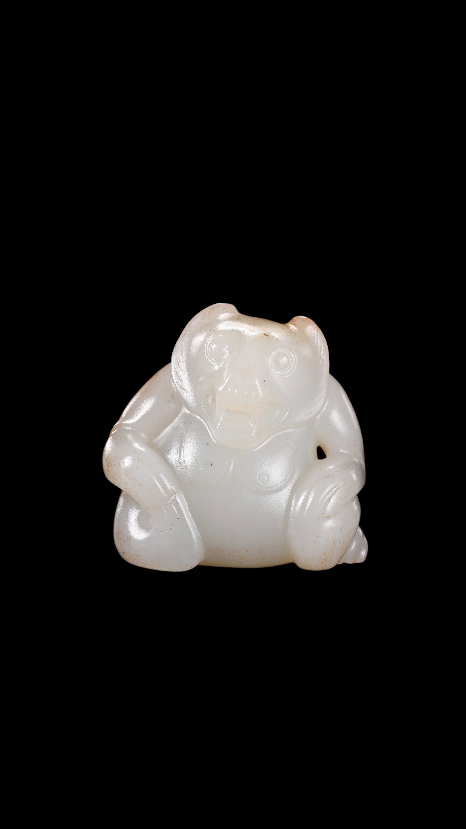 A Chinese Ancient White Jade Bear, 2nd?Century?BCE?2nd?Century?CE Pr.: Size:(Height3.9cm) Shipping:EU\HK\USA Ondoor shipping estimation:70EUR Condition:(Good Condition, No Repairment Checked by UV&Strong Light, Age Traces) Terms:(It is the Buyer's responsibility to inspe