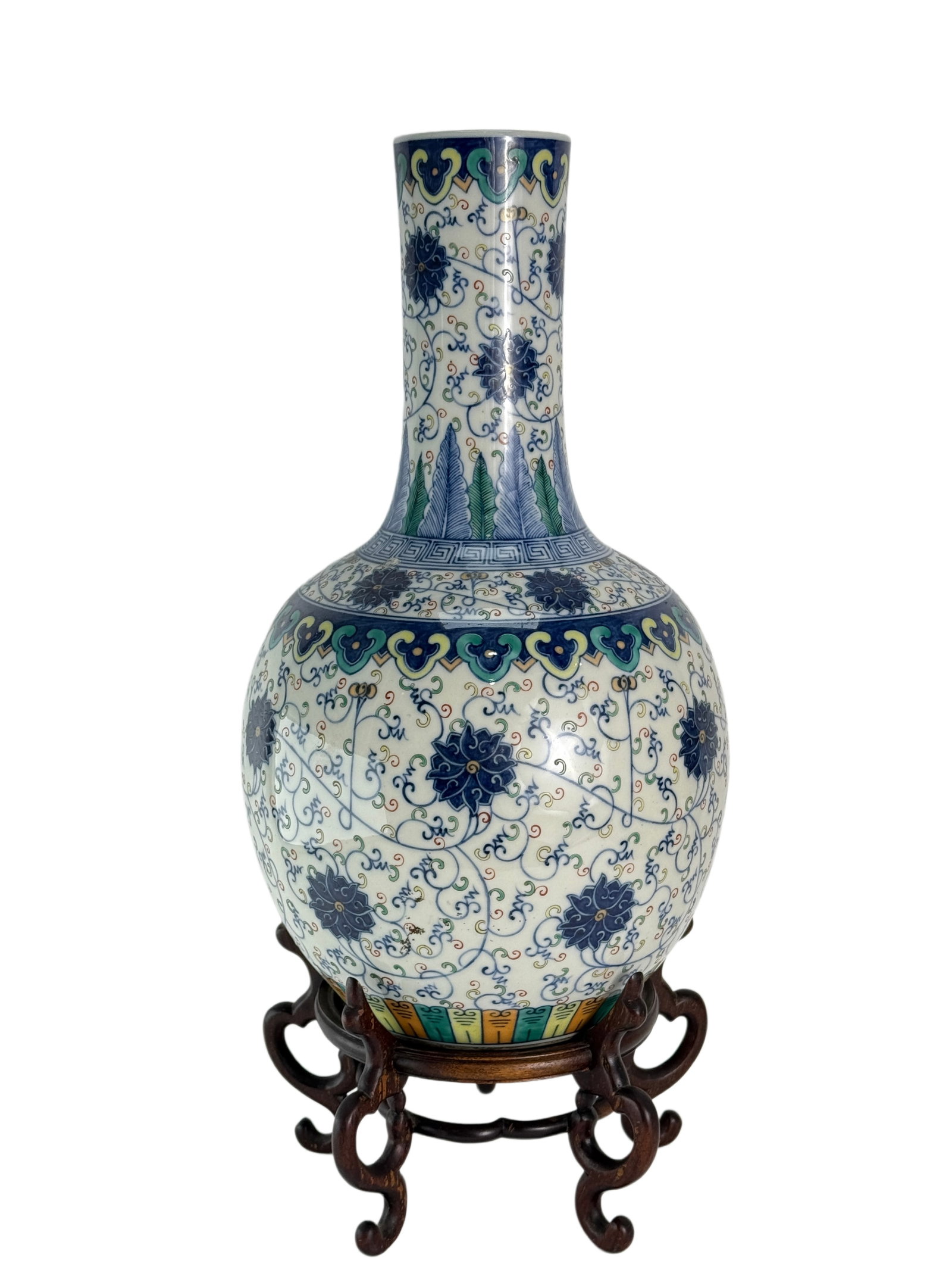 A Chinese douchai ball vase, Qing Dynasty Pr.??With wood stand) (1 of 8)